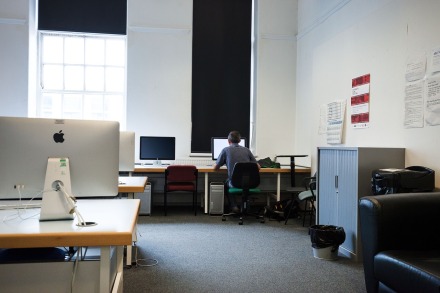 computer-room-415141_1280